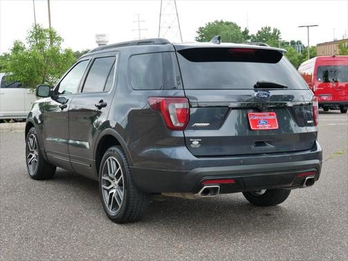 2017 Ford Explorer sport