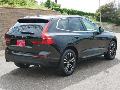 2019 Volvo XC60 T6 Momentum