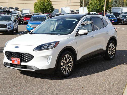 2020 Ford Escape Titanium