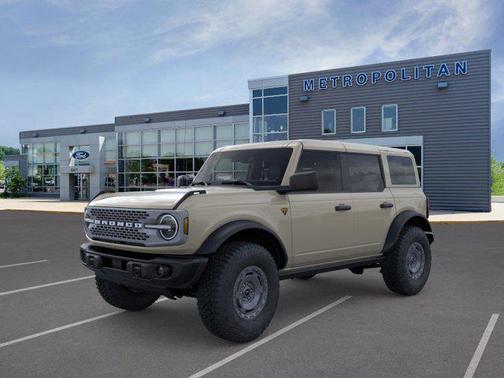 Desert Sand 2025 Ford Bronco Badlands