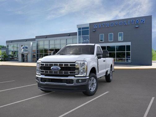 2026 Ford F-350 XLT