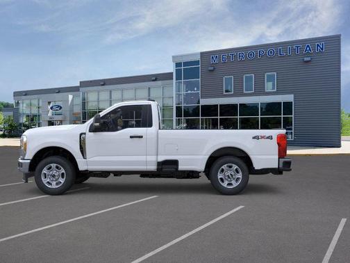 2026 Ford F-350 XLT
