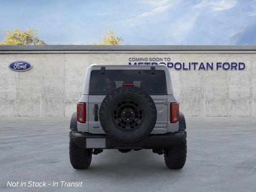 Avalanche Gray 2026 Ford Bronco Badlands