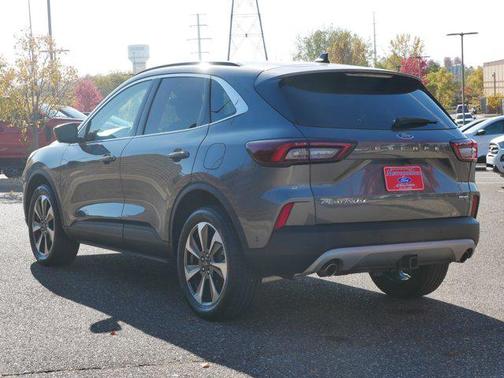 2023 Ford Escape Platinum