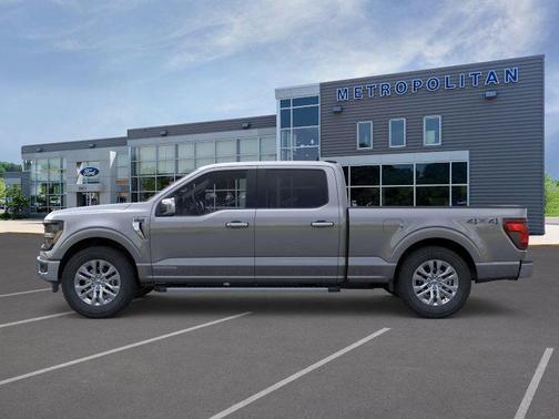 2025 Ford F-150 XLT