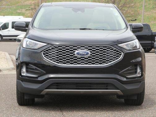 Agate Black Metallic 2023 Ford Edge SEL
