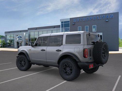 Carbonized Gra 2026 Ford Bronco Badlands
