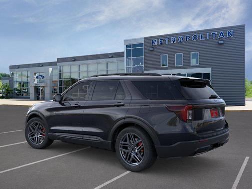 Agate Black Metallic 2026 Ford Explorer ST-Line