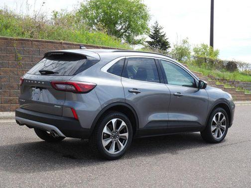 Carbonized Gray 2024 Ford Escape Platinum