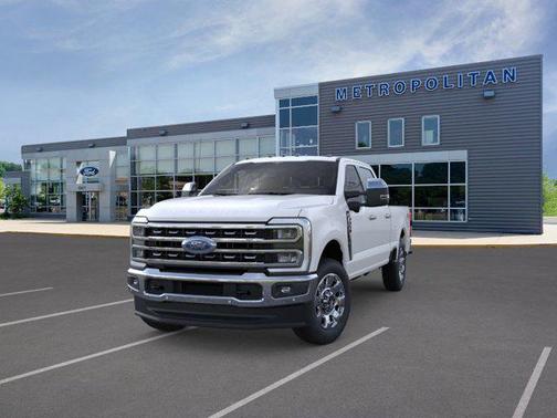 Star White Metallic Tri-Coat 2026 Ford F-350 Lariat