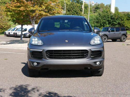2017 Porsche Cayenne S