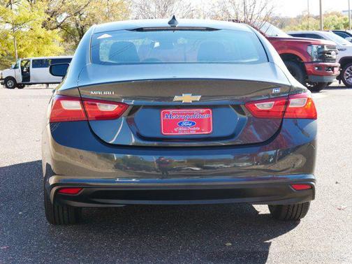 2017 Chevrolet Malibu Hybrid Base