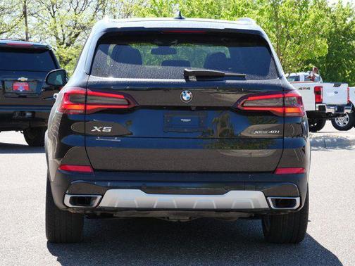 Black Sapphire Metallic 2022 BMW X5 xDrive40i