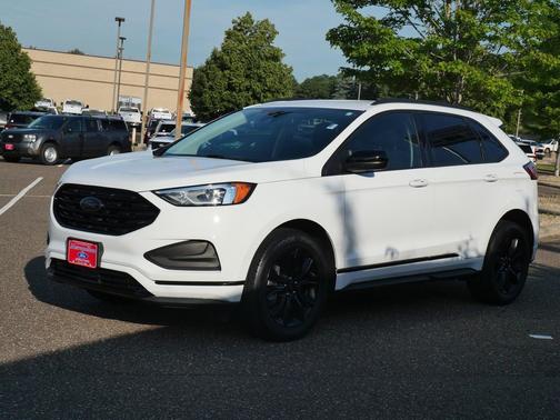 Oxford White 2022 Ford Edge SE