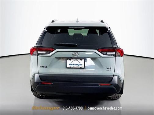2020 Toyota RAV4 XLE Premium
