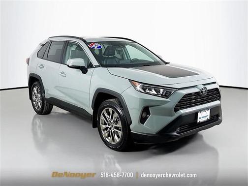 2020 Toyota RAV4 XLE Premium