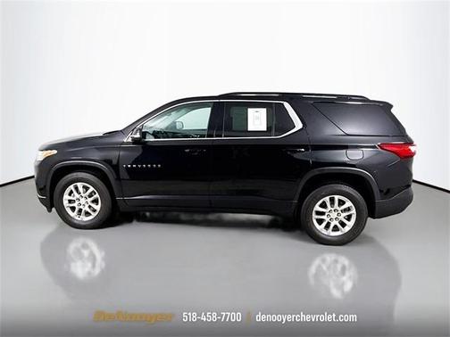 2021 Chevrolet Traverse LT Cloth
