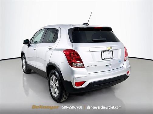 2022 Chevrolet Trax LS