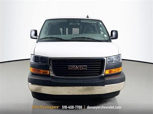2022 GMC Savana 2500 Work Van