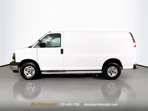 2022 GMC Savana 2500 Work Van