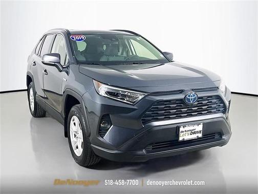 2019 Toyota RAV4 Hybrid XLE