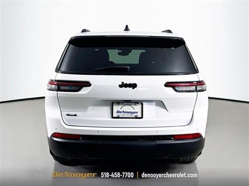 2024 Jeep Grand Cherokee L Laredo