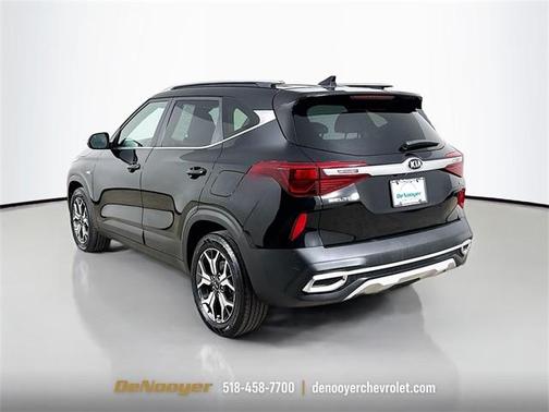 2021 Kia Seltos EX