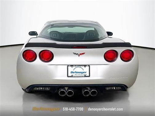 2008 Chevrolet Corvette Indy 500 Pace Car Replica