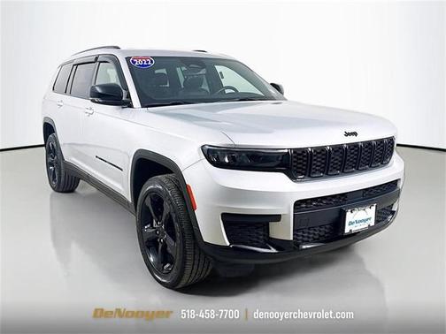 2022 Jeep Grand Cherokee L Laredo