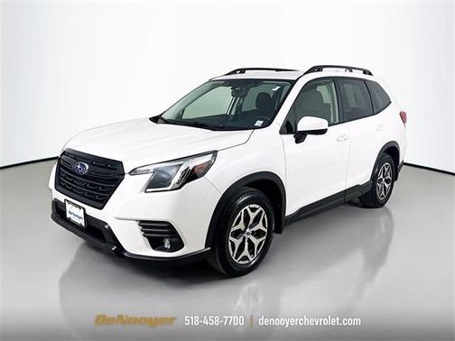 2024 Subaru Forester Premium