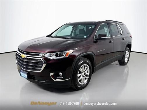 2021 Chevrolet Traverse LT Cloth