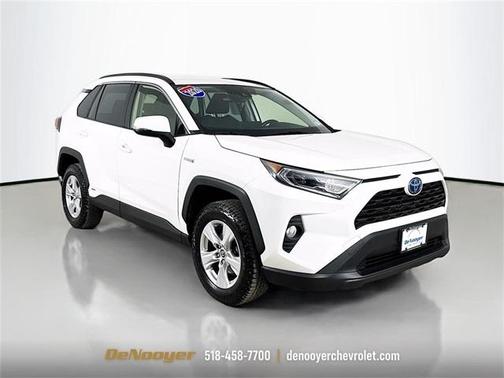 2020 Toyota RAV4 Hybrid XLE