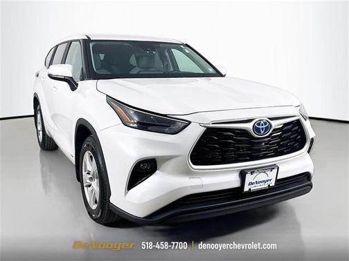 2023 Toyota Highlander Hybrid LE
