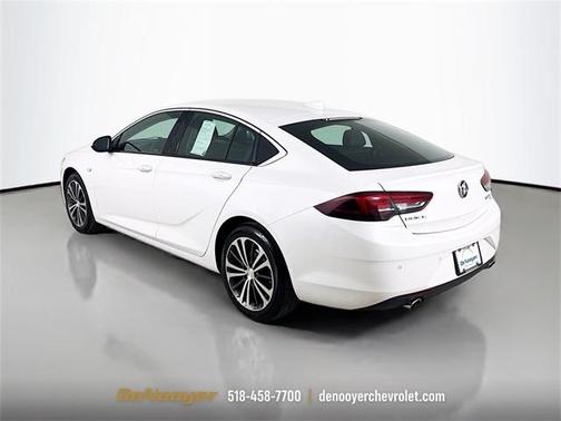 2018 Buick Regal Sportback Preferred II