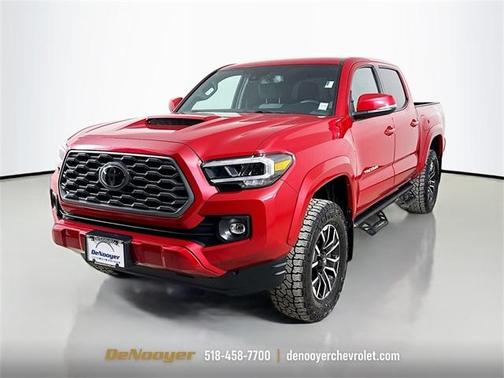 2022 Toyota Tacoma TRD Sport