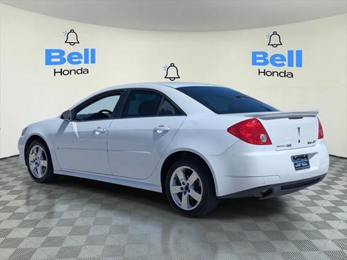 2010 Pontiac G6 Base