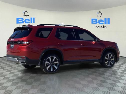 2025 Honda Pilot Touring 8-Passenger