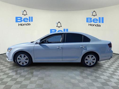 White Silver Metallic 2017 Volkswagen Jetta 1.4T S