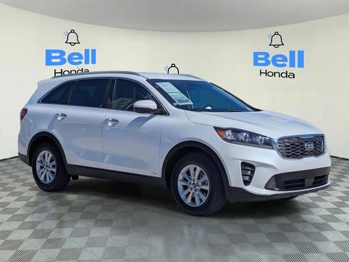 2020 Kia Sorento LX