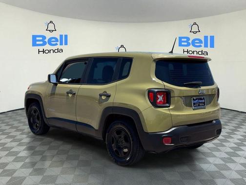 Commando 2015 Jeep Renegade Sport