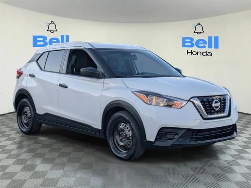 2018 Nissan Kicks S