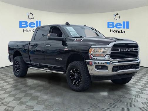 2019 RAM 2500 Big Horn Crew Cab 4x4 6'4' Box