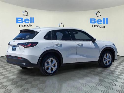 2025 Honda HR-V LX