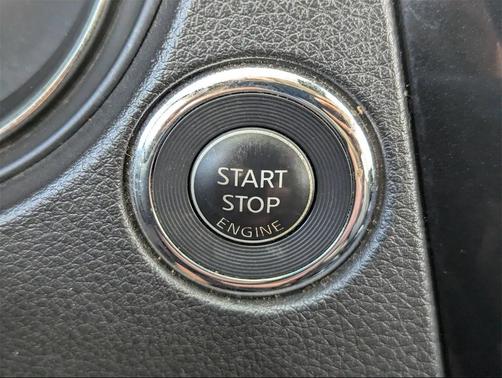 2020 Nissan Rogue Sport SL