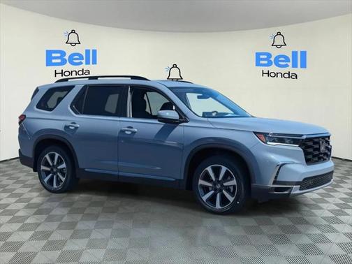 2025 Honda Pilot Touring 8-Passenger