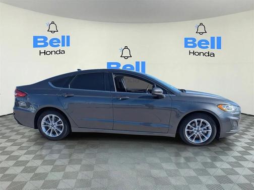 2020 Ford Fusion Hybrid SE