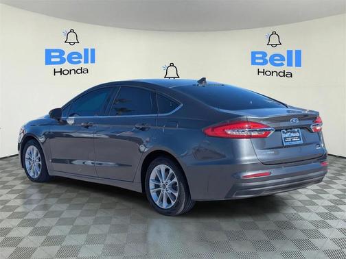 2020 Ford Fusion Hybrid SE