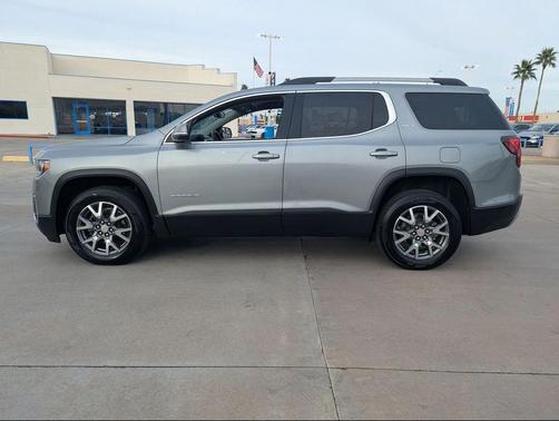 2023 GMC Acadia AWD SLT