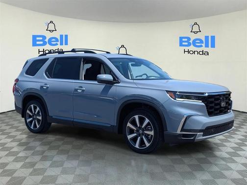 2025 Honda Pilot Touring 8-Passenger