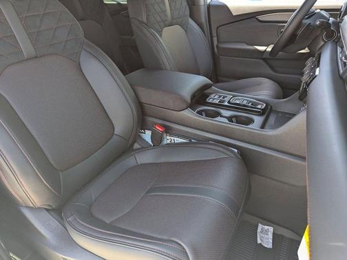 Sonic Gray Pearl 2026 Honda Pilot Black Edition